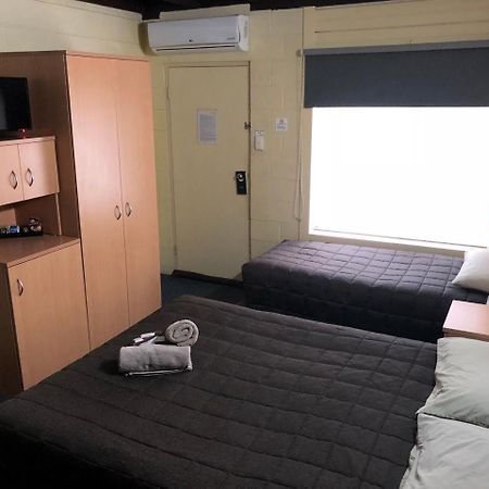 本杰明辛格尔顿汽车旅馆 外观 照片
