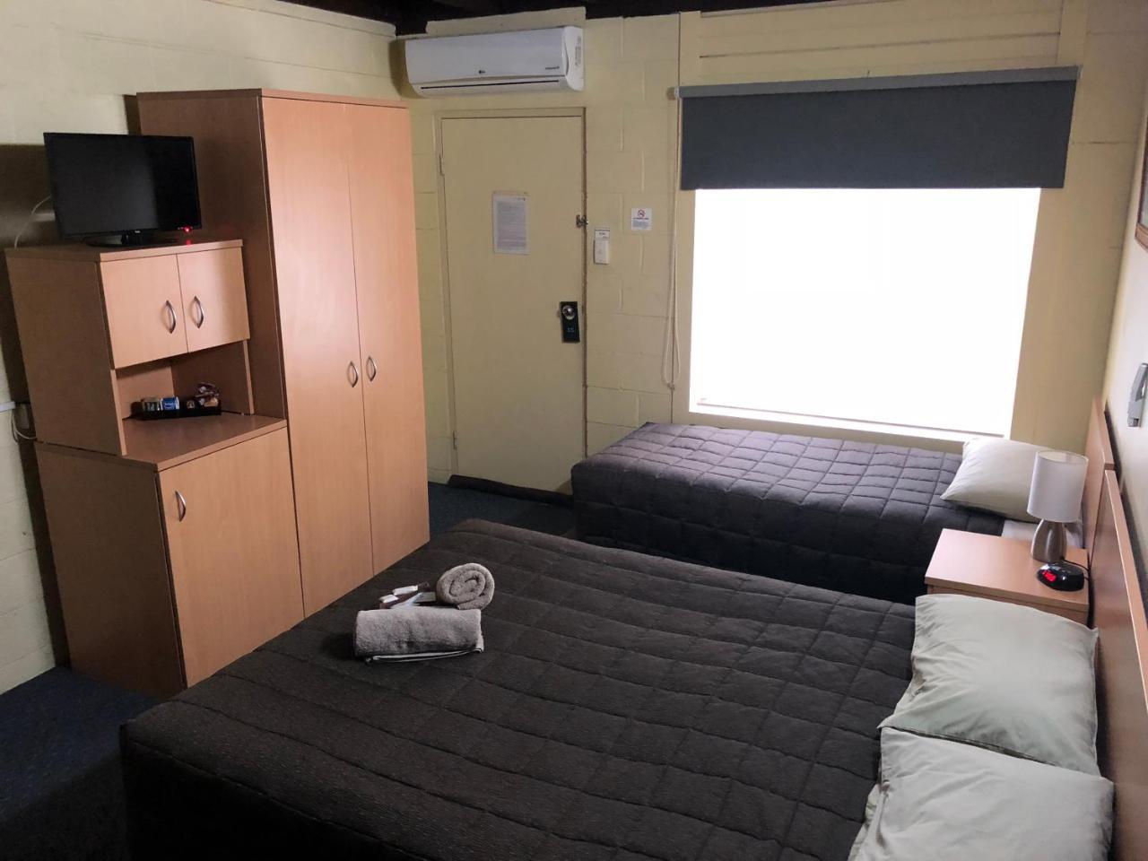 本杰明辛格尔顿汽车旅馆 外观 照片